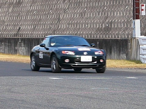 しかし車高が高くて変な感じ