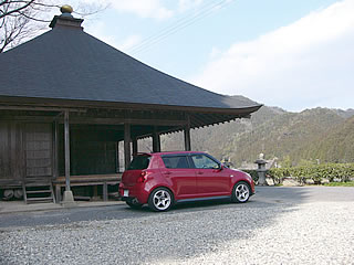 いつもの今田町の熊野神社にて