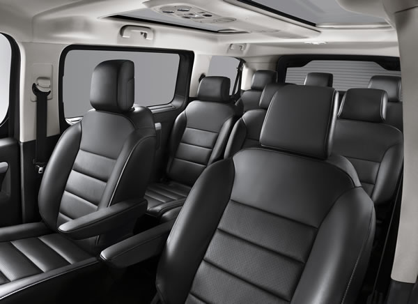 シトロエン Spacetourer が登場 コロンとかわいい外観で少し懐かしいミニバン シトロエン Spacetourer が登場 コロンとかわいい外観で少し懐かしいミニバン