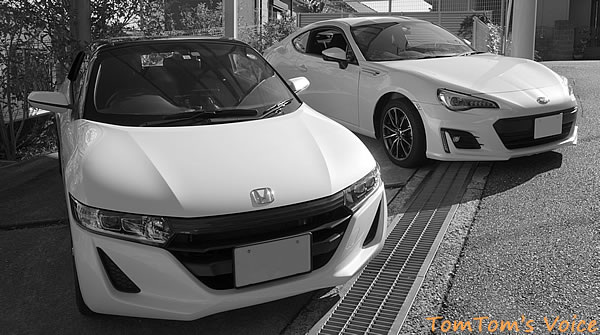 S660とBRZのツーショット、2代とも白になってしまった