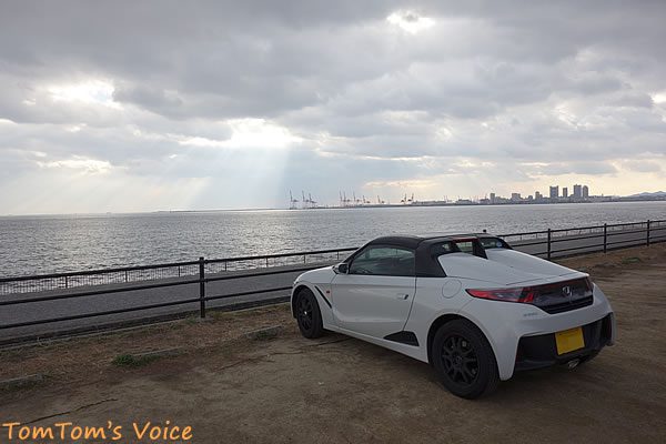 2018年の新春のS660と芦屋浜