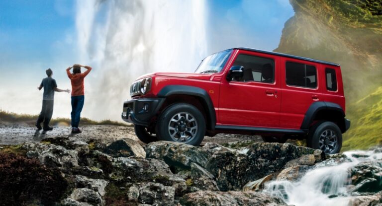 JB74_ジムニーシエラに乗っているがちょっと気になるジムニーノマド